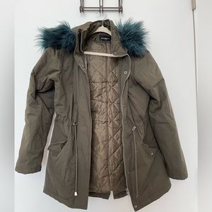 Parka with fur trim